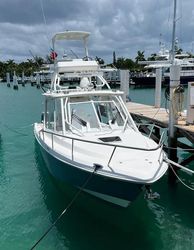 35' Everglades 2011 Yacht For Sale